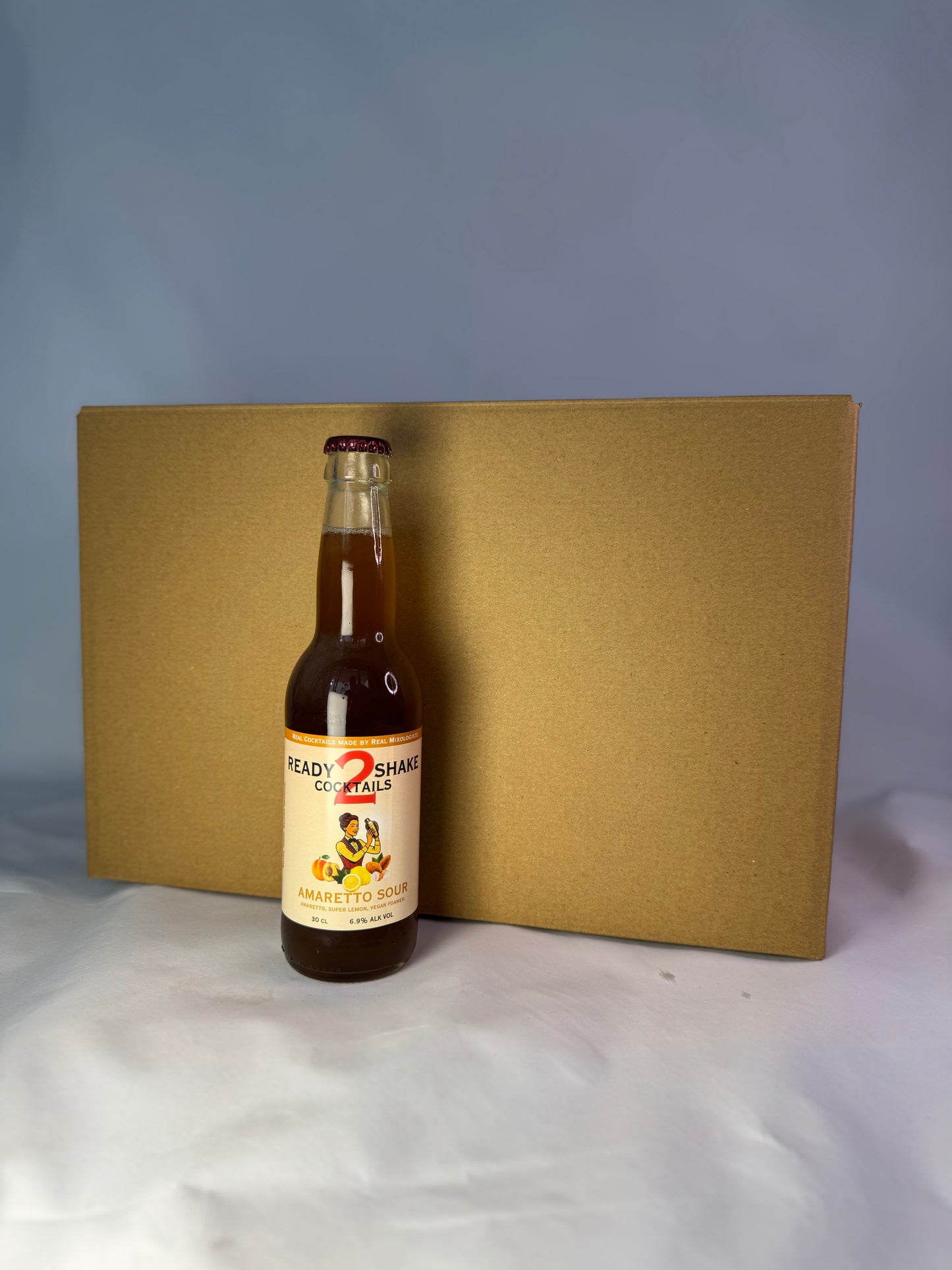 Amaretto Sour – Ready 2 Shake Cocktails | The Swiss Standard