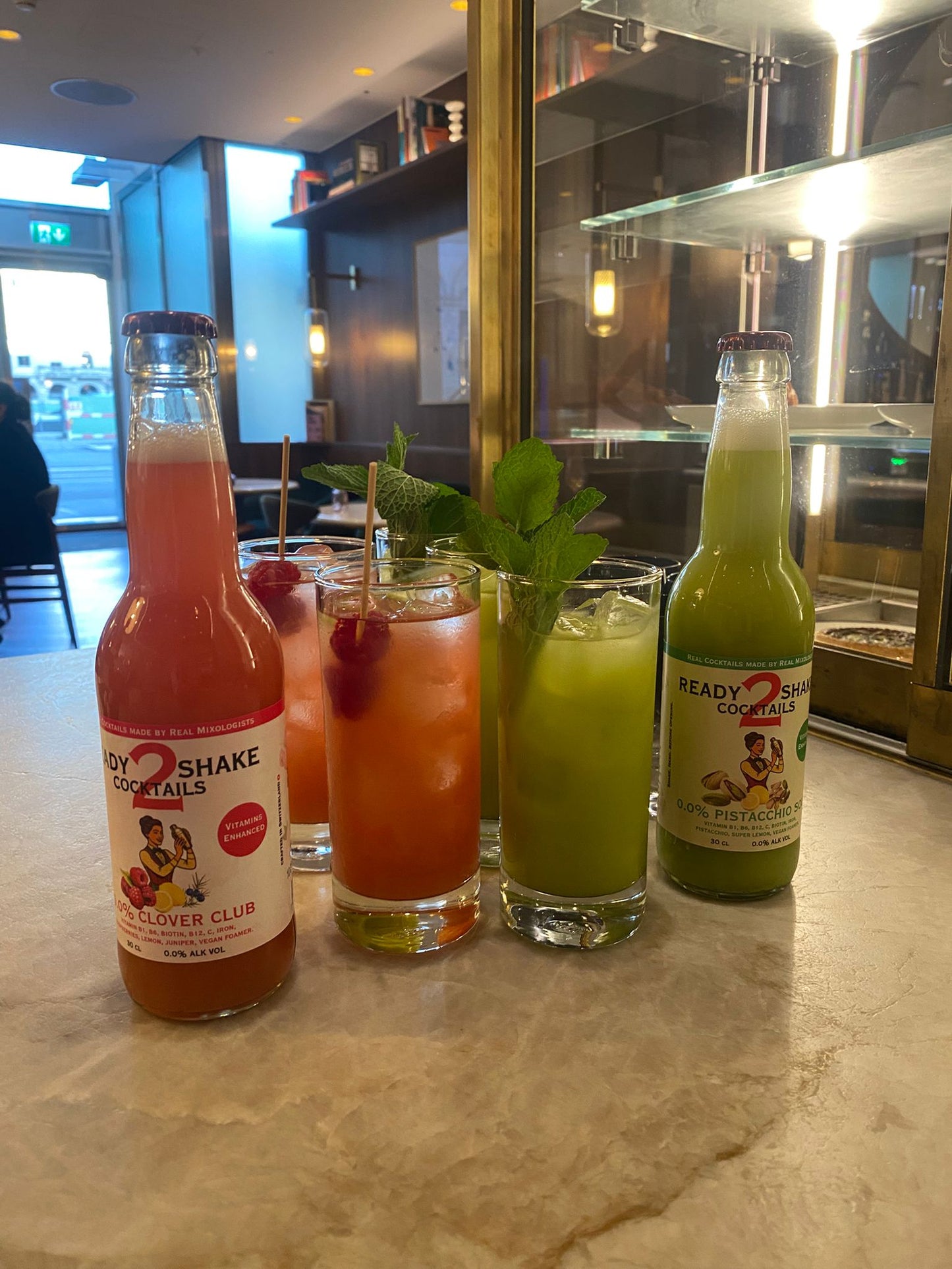 0.0% Clover Club – Ready 2 Shake Cocktails